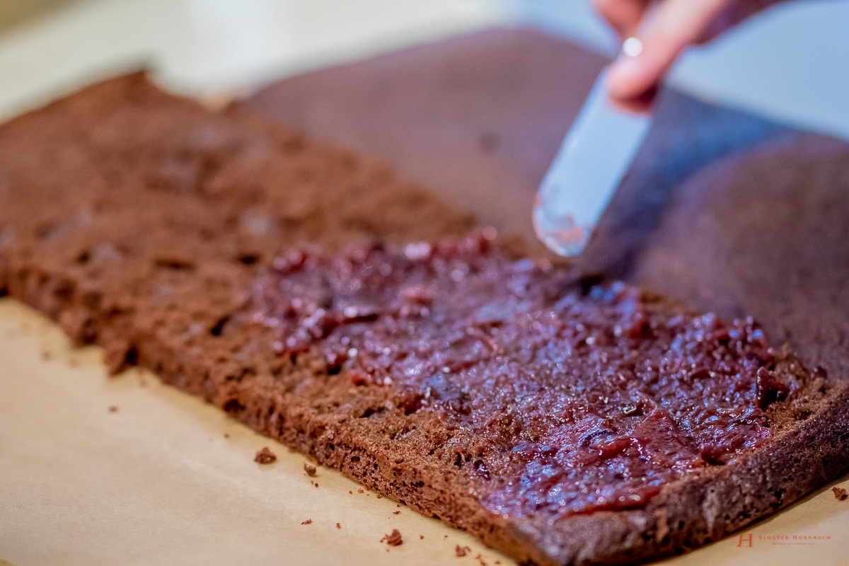 Rezept Weihnachtskuchen mit Schokolade - Lebkuchen-Brownie mit Schokolade - Traditionelles Kuchenrezept - Backanleitung - einfacher schneller Brownie-Kuchen